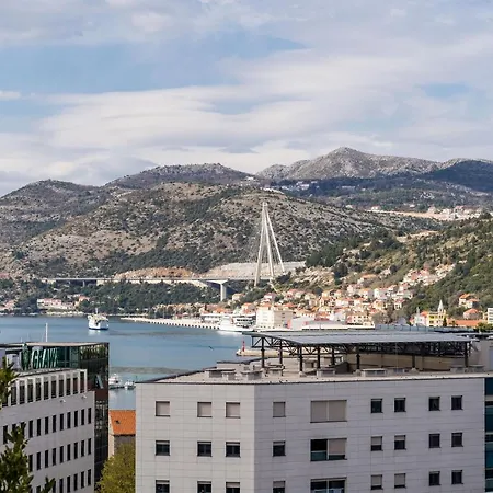 Jelena Дубровник