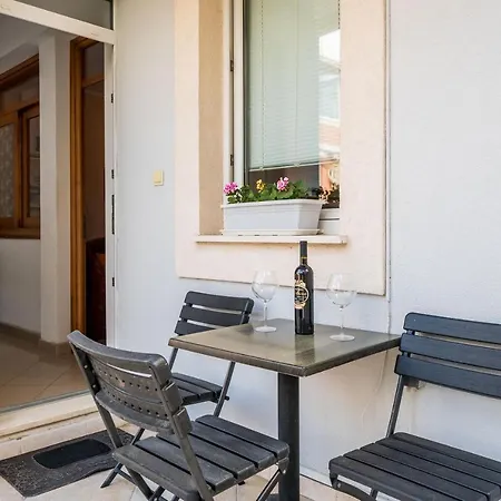 Apartamento Jelena *